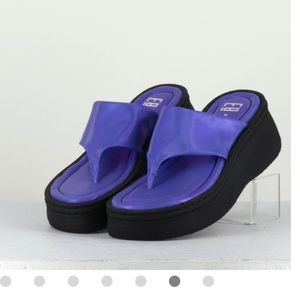 Miista E-8 Cindy Stretch Sandals